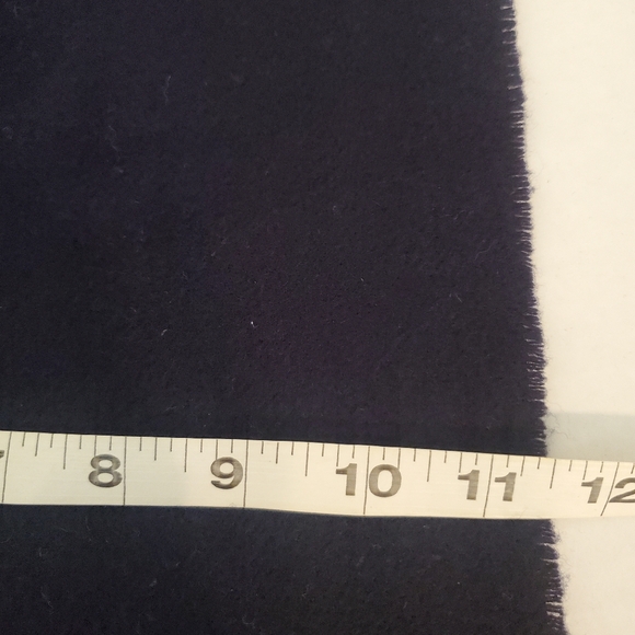 Marks and Spencer Lambswool Rectangle Scarf With Fringe Navy Blue Unisex - Picture 3 of 4
